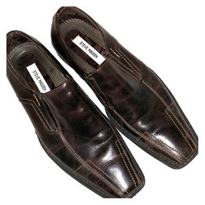 Slip on dress shoes